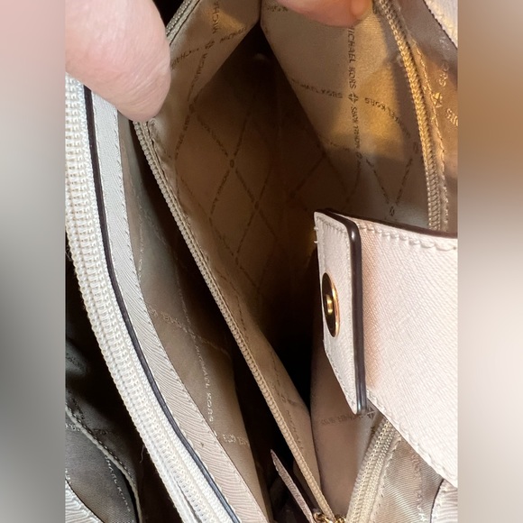 Michael Kors Teagan Pebbled Leather Shoulder Bag, Ivory - Picture 11 of 12